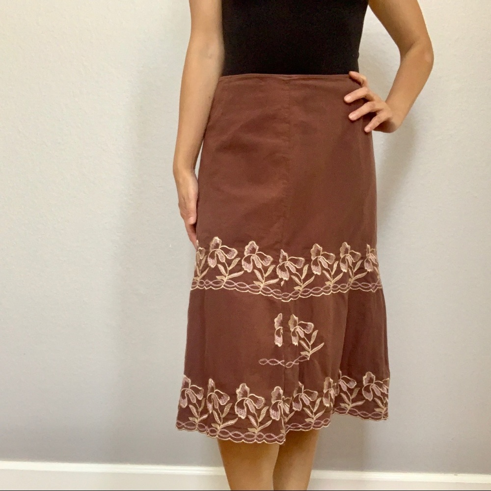 Alexia Brown Skirt with Floral Embroidery